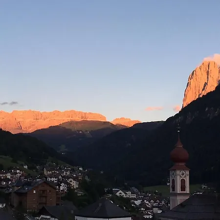 Hotel Garni Toni Ortisei