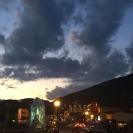Otel Garni Toni Urtijëi